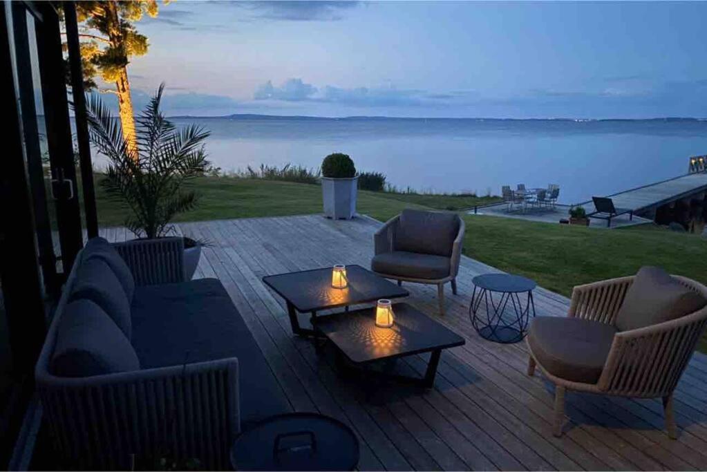 Stylish Lake View House Vadstena Exterior foto